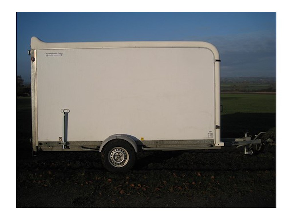 Leje af 1300kg Cargo trailer 1 døgn