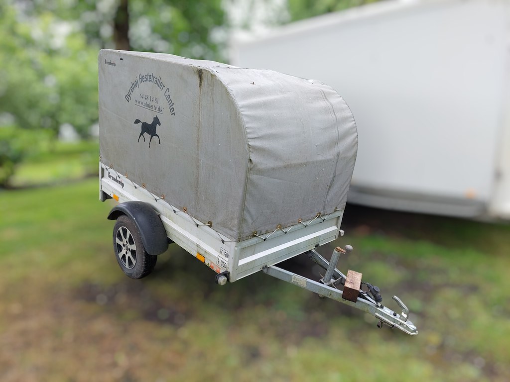 Leje af 500kg trailer Weekend